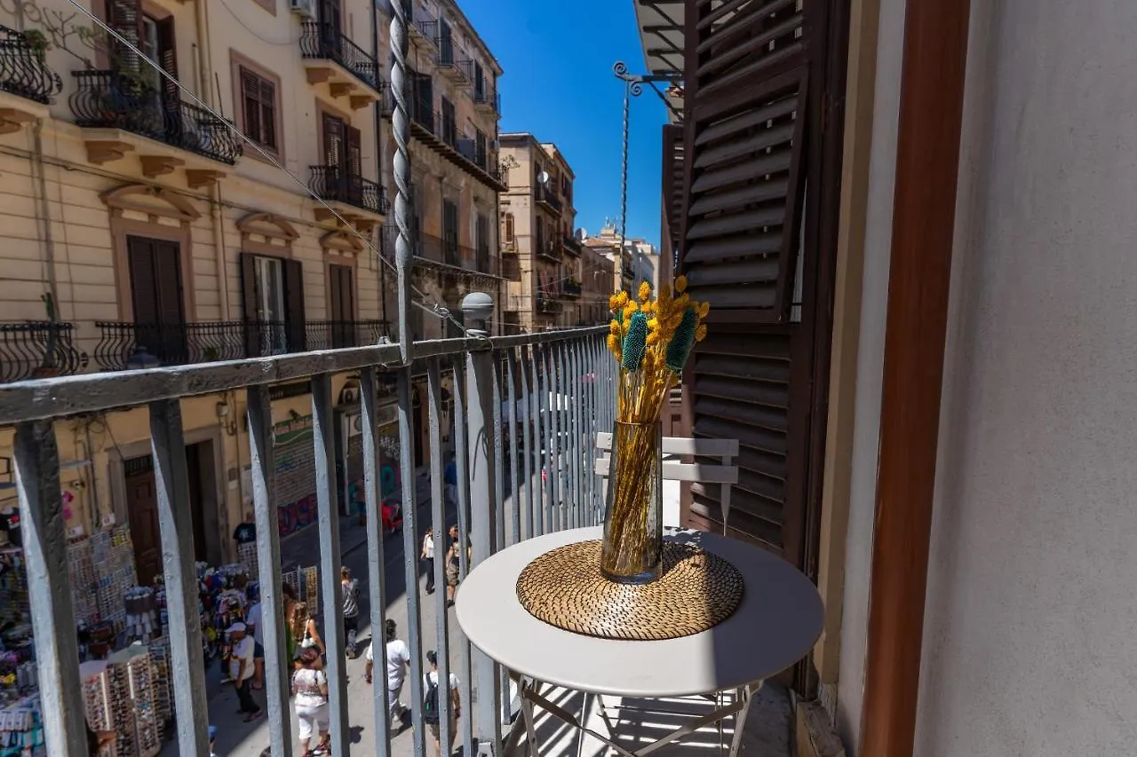 Four Luxury Apartment Palermo